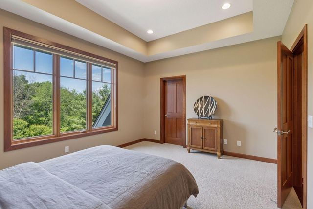 9726 Whistling Valley Road, Lake Elmo, MN 55042