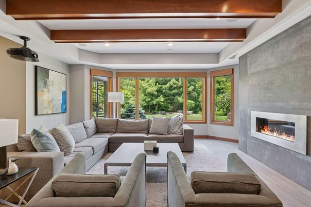 9726 Whistling Valley Road, Lake Elmo, MN 55042