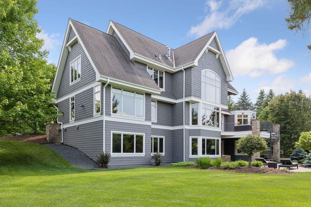 9726 Whistling Valley Road, Lake Elmo, MN 55042