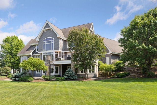 9726 Whistling Valley Road, Lake Elmo, MN 55042