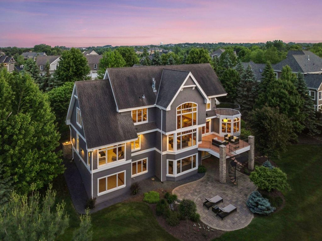 9726 Whistling Valley Road, Lake Elmo, MN 55042