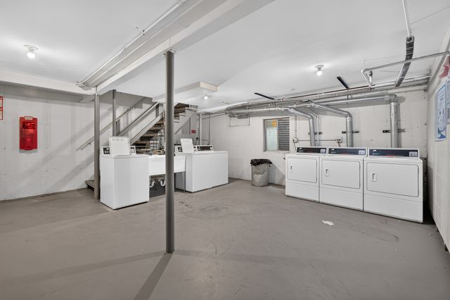 703 Fullerton Avenue 207, Glendale Heights, IL 60139