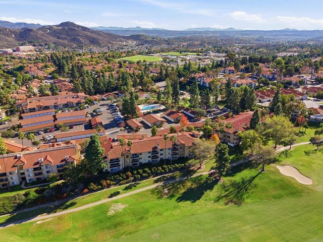 12250 Corte Sabio 2210, San Diego, CA 92128