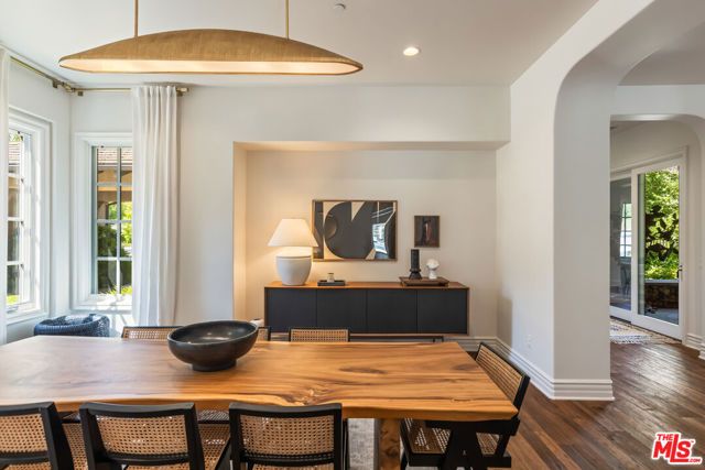 2052 Shadow Creek Drive, Agoura Hills, CA 91301