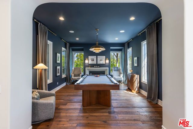 2052 Shadow Creek Drive, Agoura Hills, CA 91301