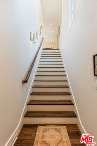 2052 Shadow Creek Drive, Agoura Hills, CA 91301