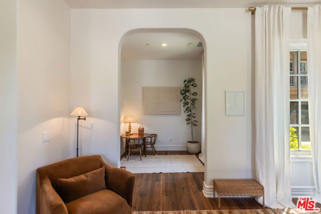 2052 Shadow Creek Drive, Agoura Hills, CA 91301