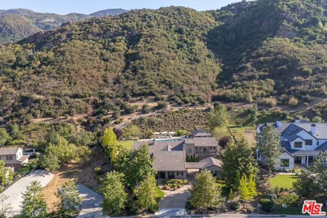 2052 Shadow Creek Drive, Agoura Hills, CA 91301