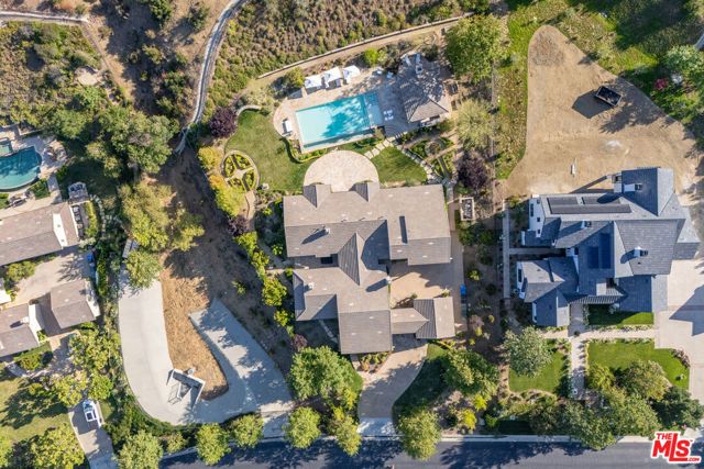 2052 Shadow Creek Drive, Agoura Hills, CA 91301