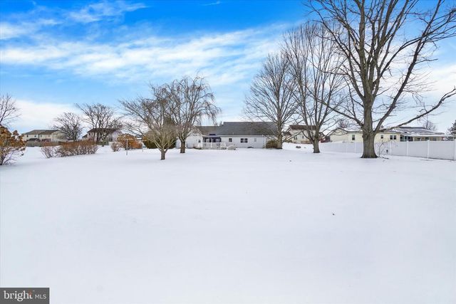 17 MEISENHELDER RD, Wrightsville, PA 17368