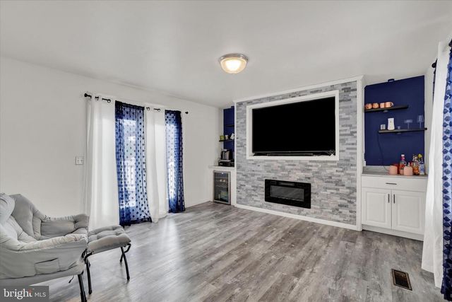 17 MEISENHELDER RD, Wrightsville, PA 17368