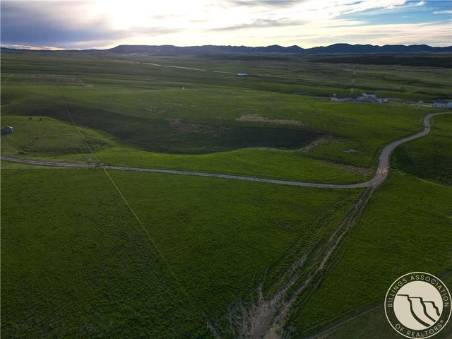 102310 Us-87, Lewistown, MT 59457 property photo