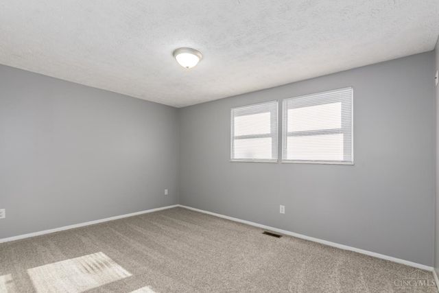 1475 St Lawrence Drive, Mason, OH 45040