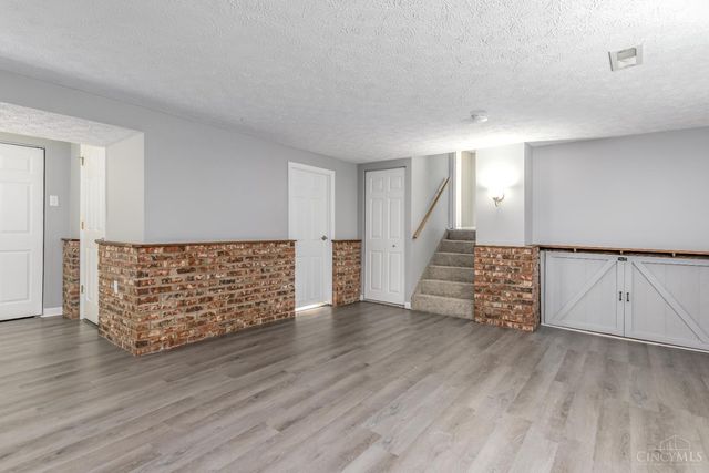 1475 St Lawrence Drive, Mason, OH 45040