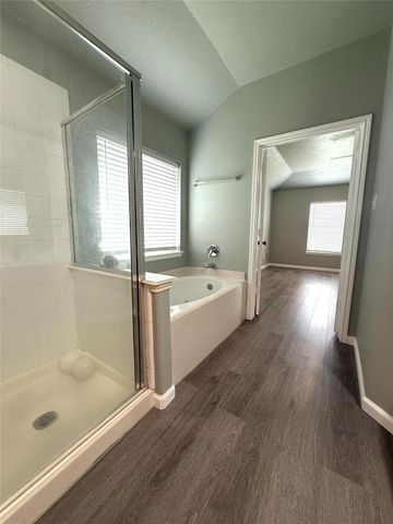 850 Saltcreek Bend Lane, La Marque, TX 77568