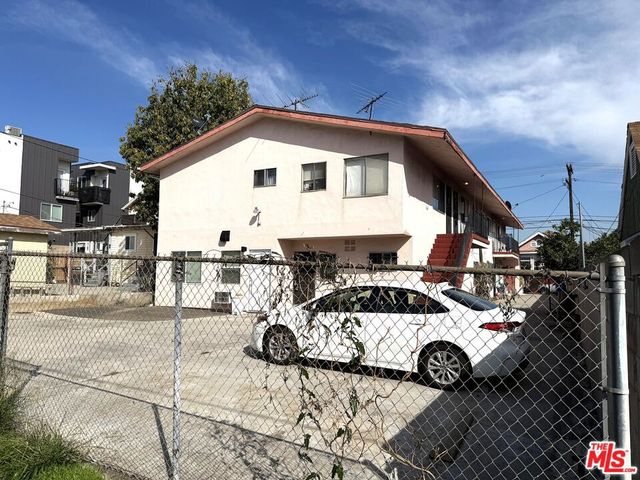 1641 S New Hampshire Avenue, Los Angeles, CA 90006