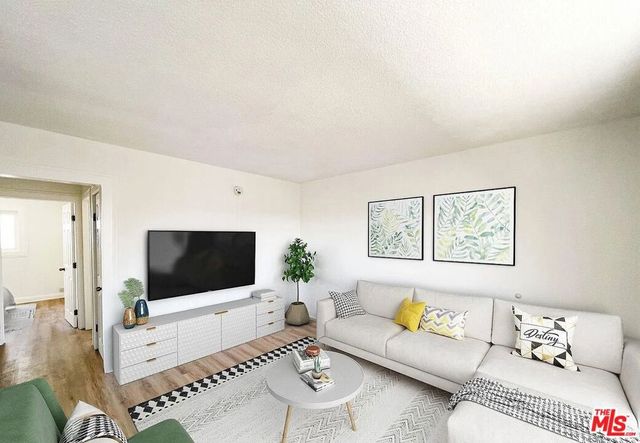 1641 S New Hampshire Avenue, Los Angeles, CA 90006