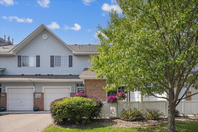 15568 Gateway Path 147, Apple Valley, MN 55124