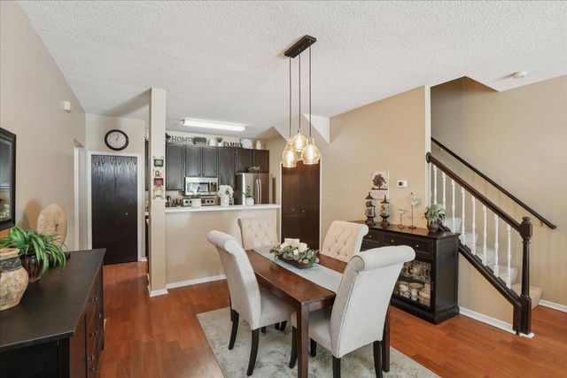 15568 Gateway Path 147, Apple Valley, MN 55124