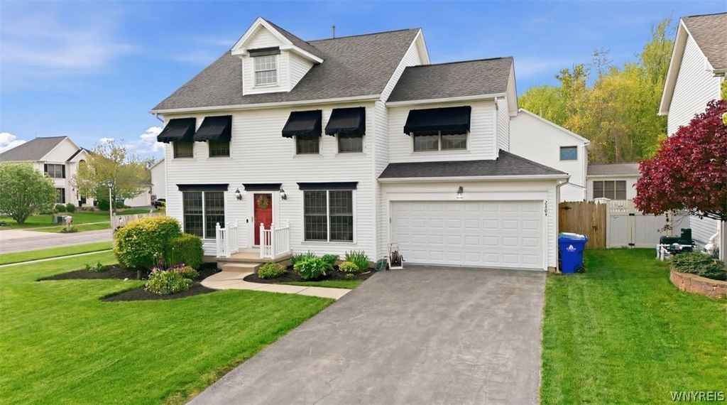 2305 Winterberry Drive, Hamburg, NY 14085