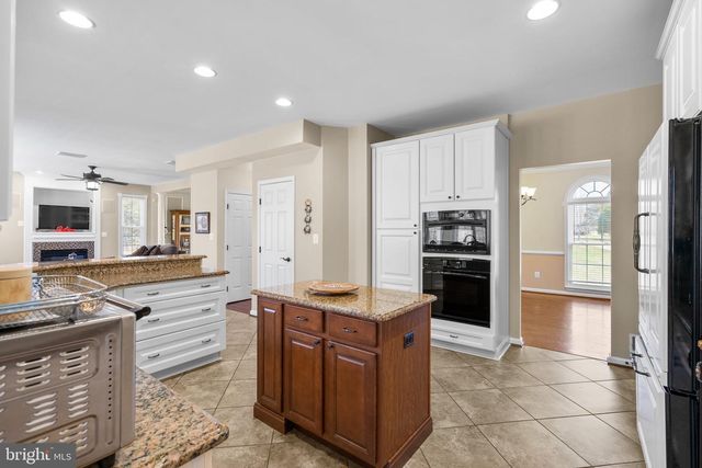 8601 PAPS PKWY, La Plata, MD 20646