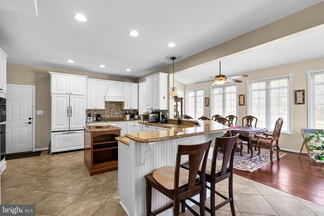 8601 PAPS PKWY, La Plata, MD 20646