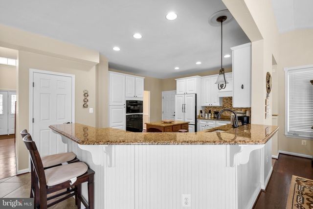 8601 PAPS PKWY, La Plata, MD 20646