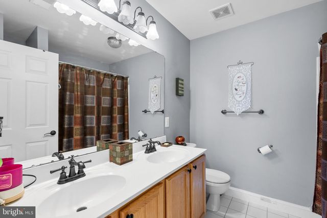 8601 PAPS PKWY, La Plata, MD 20646