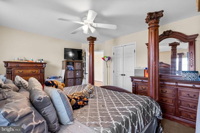 8601 PAPS PKWY, La Plata, MD 20646