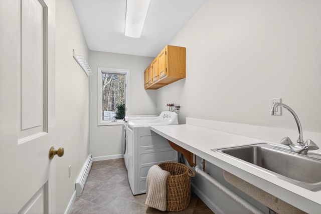 6 Drury Lane, South Berwick, ME 03908