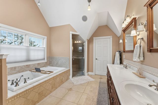 2509 East Street, Davenport, IA 52803