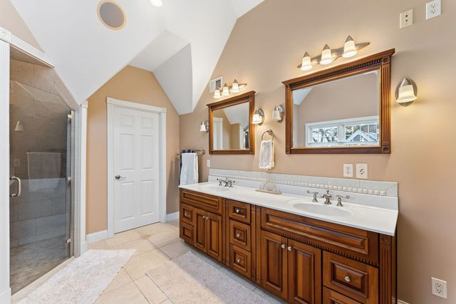 2509 East Street, Davenport, IA 52803