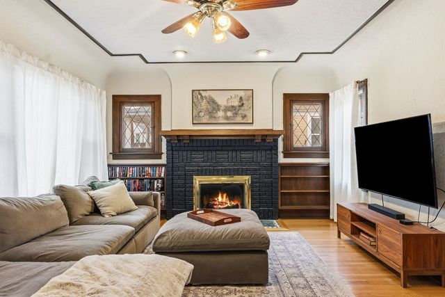 2509 East Street, Davenport, IA 52803