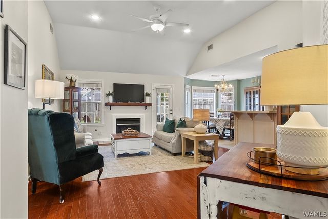 4604 Madison Circle, Northport, AL 35457