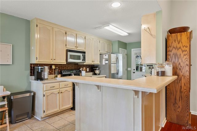 4604 Madison Circle, Northport, AL 35457