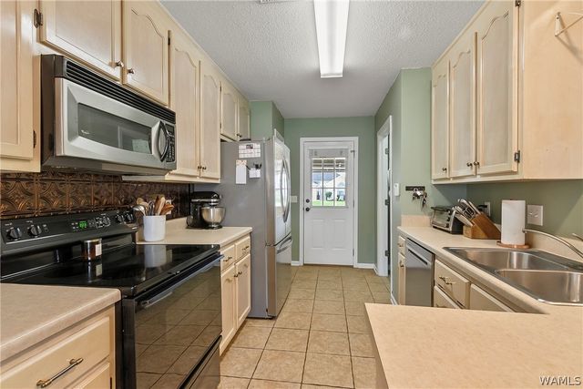 4604 Madison Circle, Northport, AL 35457