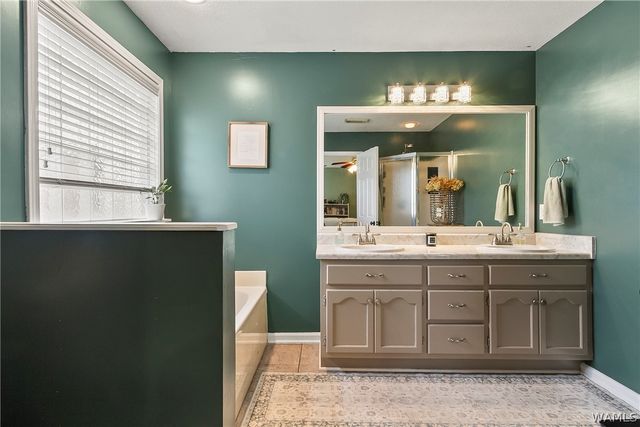4604 Madison Circle, Northport, AL 35457