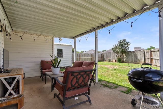 4604 Madison Circle, Northport, AL 35457