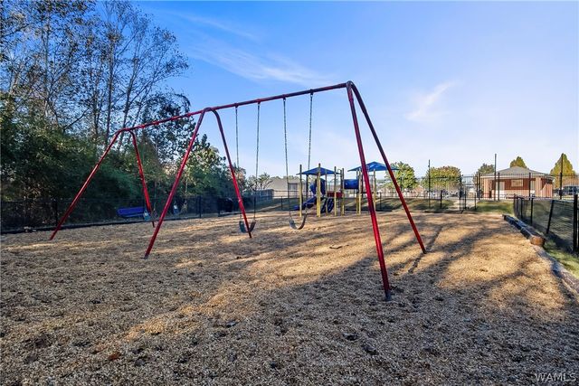 4604 Madison Circle, Northport, AL 35457