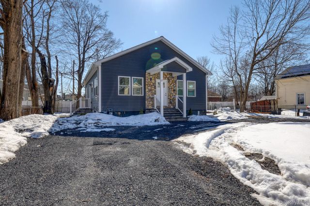 17 Brooklyn Street, Port Jervis, NY 12771