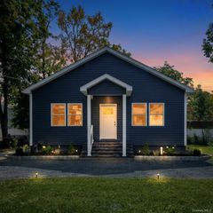 17 Brooklyn Street, Port Jervis, NY 12771