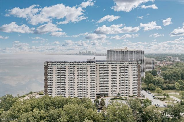 12900 Lake Avenue 1924, Lakewood, OH 44107