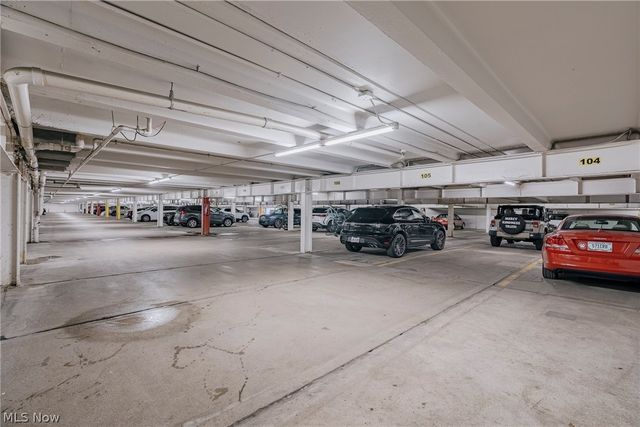 12900 Lake Avenue 1924, Lakewood, OH 44107