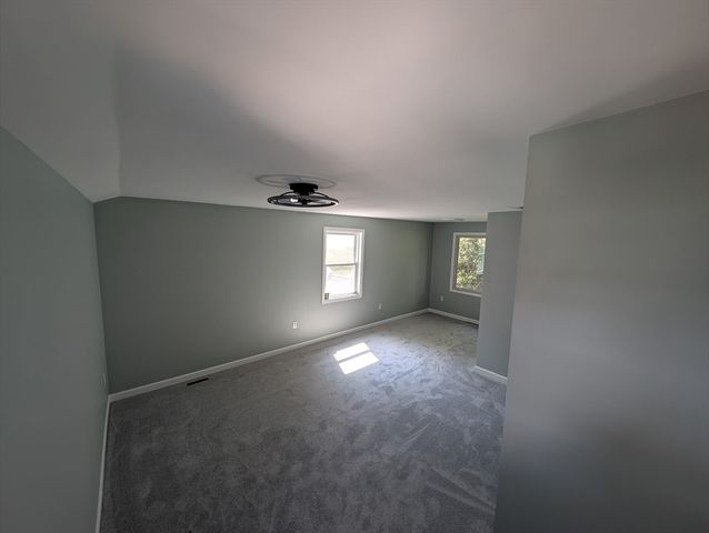 9 Champlain Dr., Hudson, MA 01749
