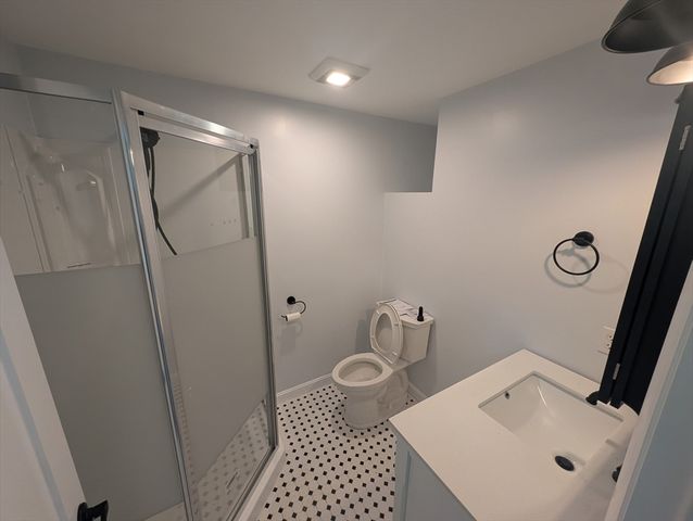 9 Champlain Dr., Hudson, MA 01749