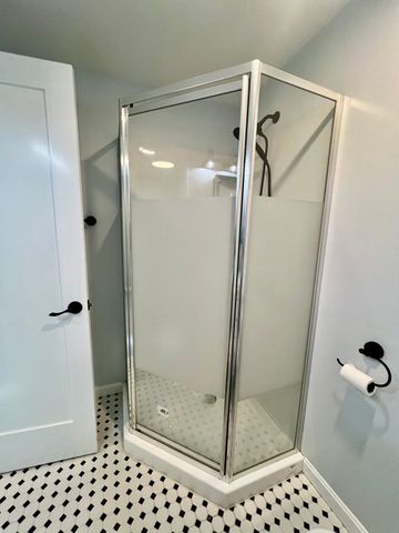 9 Champlain Dr., Hudson, MA 01749