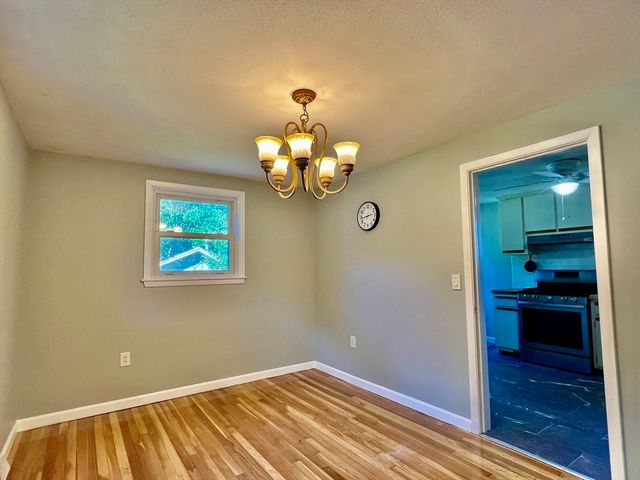 9 Champlain Dr., Hudson, MA 01749