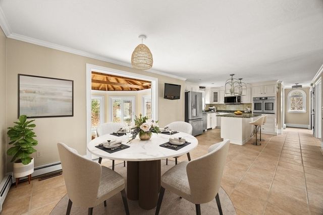 69 Fairview Ln, Plymouth, MA 02360