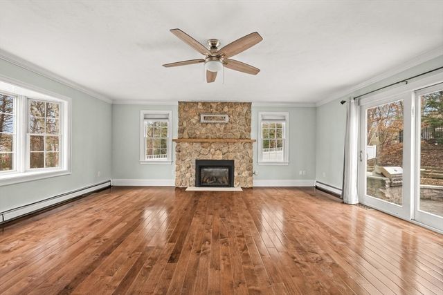 69 Fairview Ln, Plymouth, MA 02360