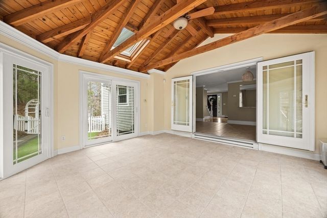 69 Fairview Ln, Plymouth, MA 02360